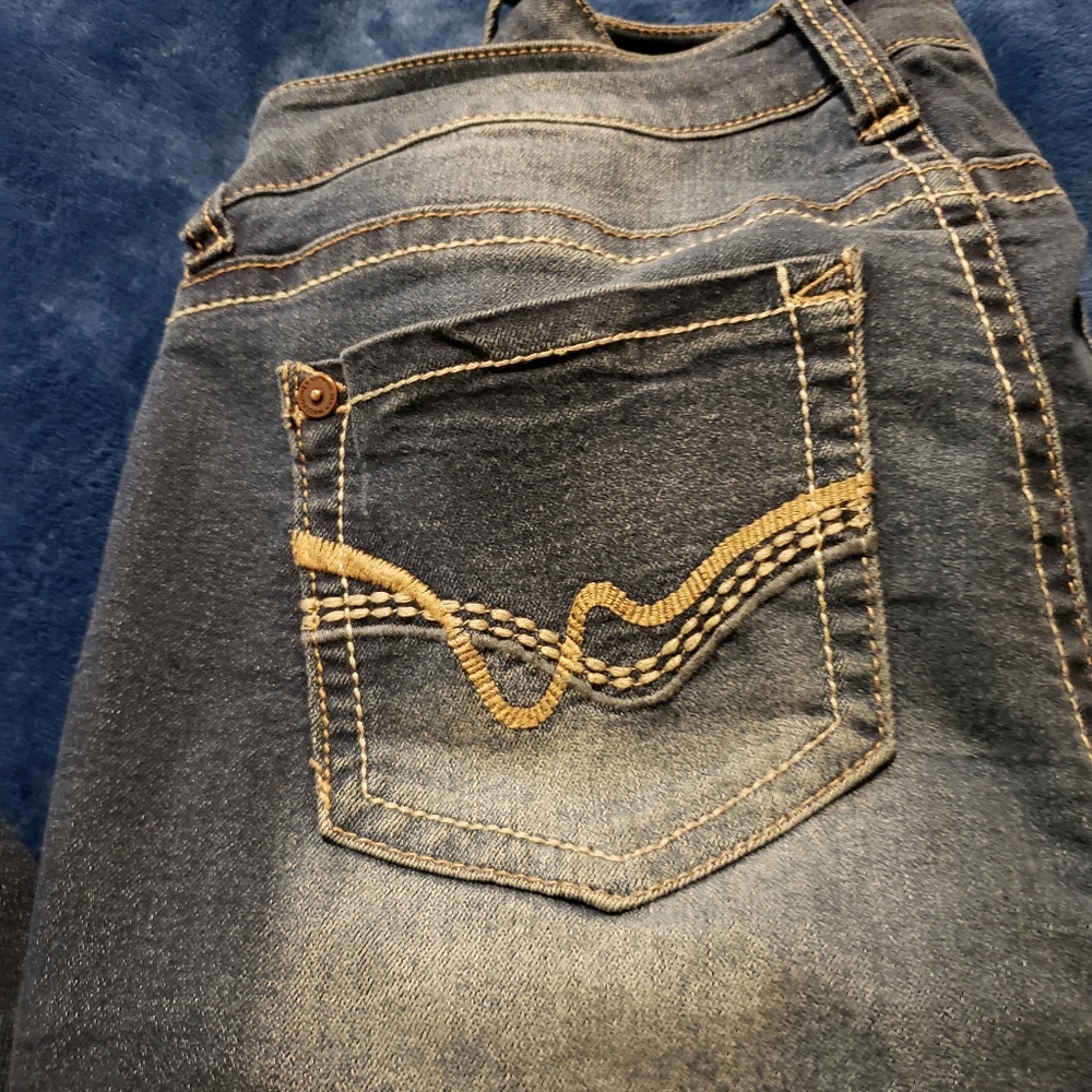 Wallflower skinny jeans